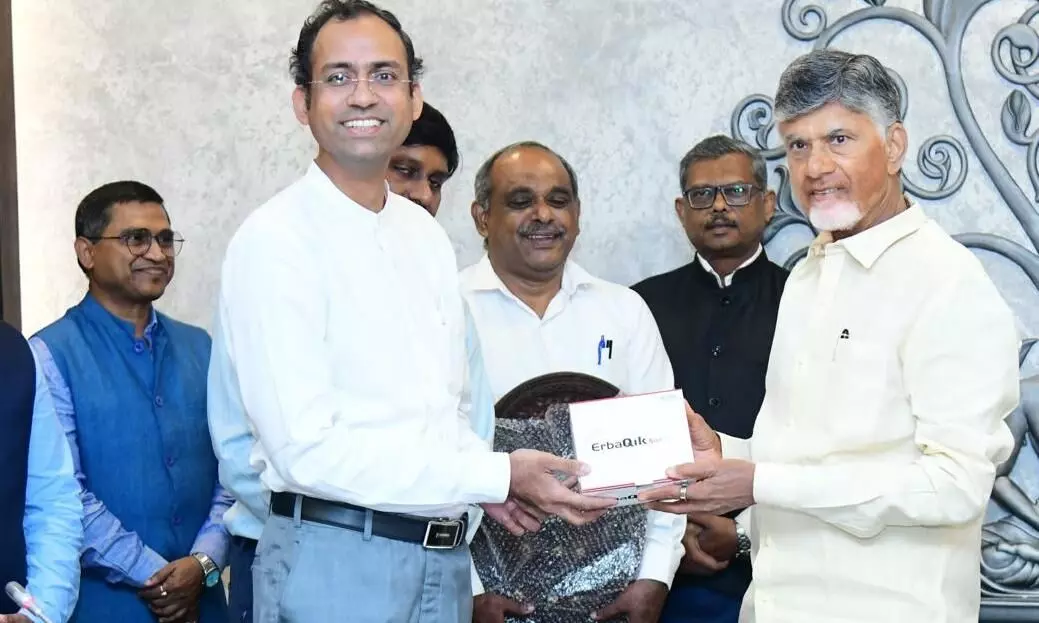 మంకీపాక్స్ వ్యాధి నిర్ధారణ కిట్‌ను ఆవిష్కరించిన సీఎం చంద్రబాబు